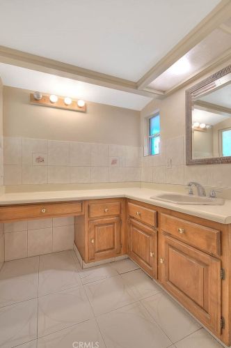 11273 Royal Palm Blvd, Riverside CA  92505-3648 exterior
