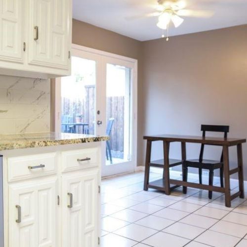 2015 Br Holw Dr, Carrollton TX 75007-1614 exterior