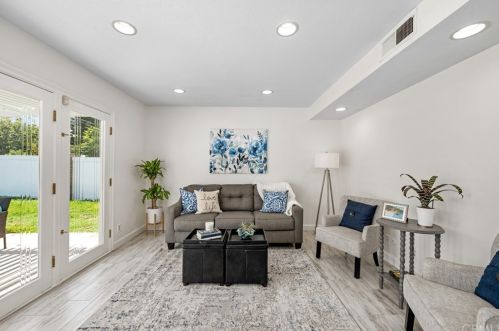 6298 Woodsboro Ave, Anaheim CA  92807-2347 exterior