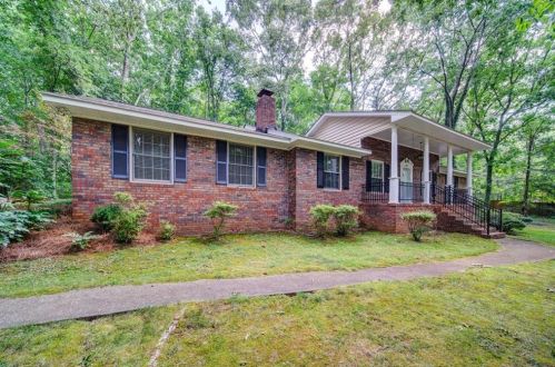 375 A Donald Rd, Holly Springs, GA 30114-4747