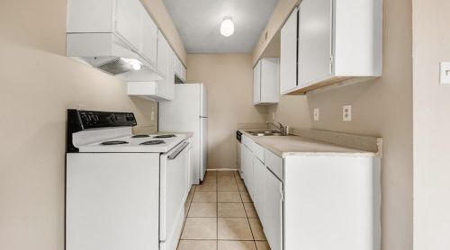 2708 Evergreen Cir, Bryan TX  77801-1852 exterior