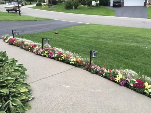 1704 Brant Cir, Saint Paul MN  55122-2290 exterior