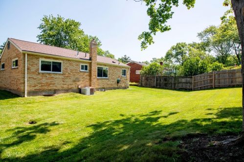 2267 Deblin Dr, Cincinnati OH  45239-5678 exterior