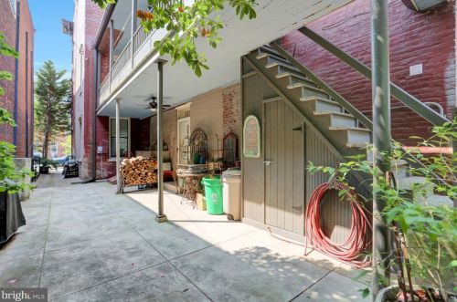 451 Market St, York PA 17403-1255 exterior