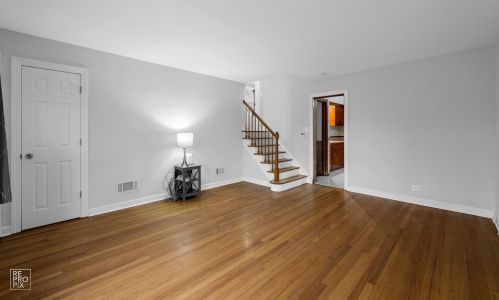2210 Tyson Dr, Broadview, IL 60155-3815
