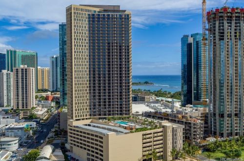 987 Queen St, Honolulu HI  96814-4118 exterior