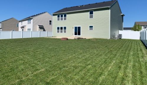 1689 132nd Pl, Crown Point, IN 46307