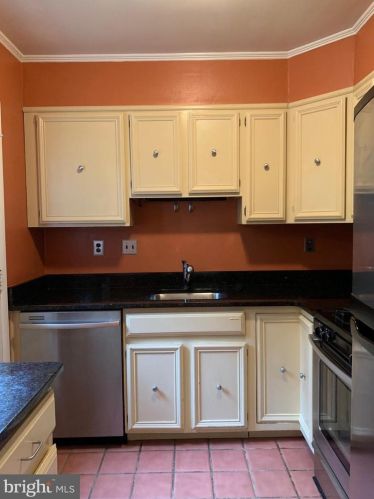 9110 Bradford Rd, Silver Spring MD  20901-4918 exterior