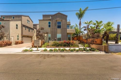 2672 Madison St, Carlsbad, CA 92008-1721