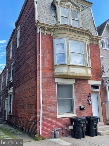 435 14th St, Harrisburg, PA 17104-1834