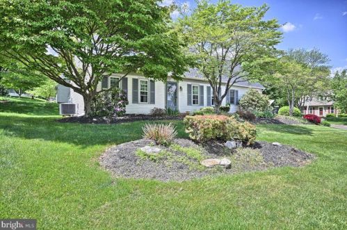 1564 Braxton Dr, Lancaster, PA 17602-1248