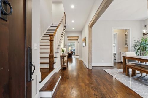 927 Kings Ct, Atlanta, GA 30306-3430