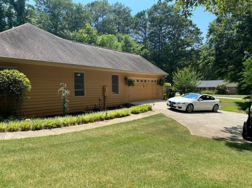 5310 Ashley Dr, Conyers, GA 30094-4463