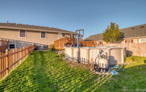1105 Sunridge Dr, Ottawa, IL 61350-9583