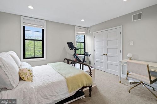 771 12 St, Philadelphia PA 19123-1960 exterior