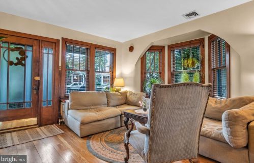 125 Parker St, Carlisle PA  17013-2821 exterior