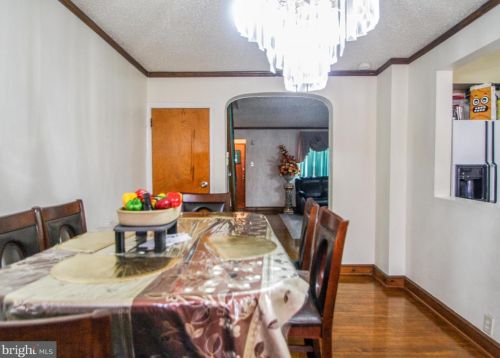 124 Fariston Dr, Philadelphia PA 19120-1007 exterior