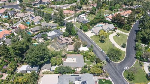 2515 Prospect Dr, Upland, CA 91784-1174