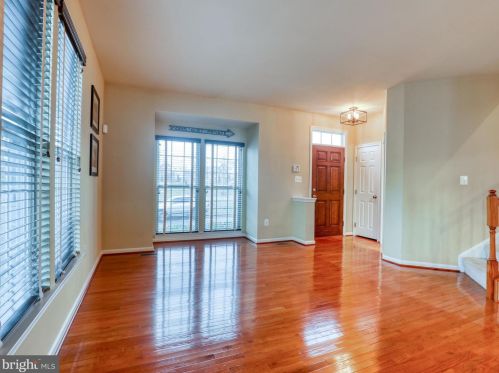 12 Payne St, Charles Town WV 25414-5536 exterior