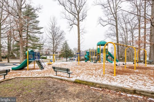 10308 Conover Dr, Silver Spring MD 20902-4849 exterior