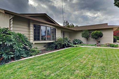 1900 Fallon Ln, Modesto, CA 95355-1618