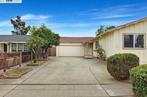 448 Downen Pl, Hayward, CA 94544-1704
