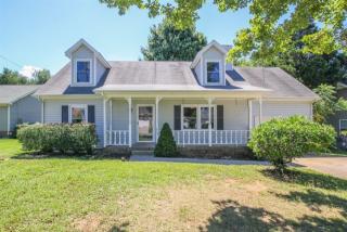 1015 Sheila Ct, Murfreesboro, TN 37129-1443