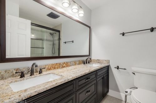 8721 Heatherwood Rd, Anaheim CA  92808-1690 exterior
