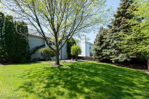 3423 Parliament Ln, Naperville IL  60564-4659 exterior