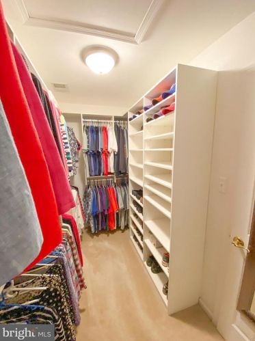 7328 Hampton Manor Pl, Springfield VA  22150-4921 exterior