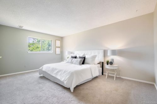 2463 Memphis Way, Aurora CO 80017-3103 exterior