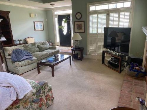 4452 Dobbs Xing, Marietta, GA 30068-2714
