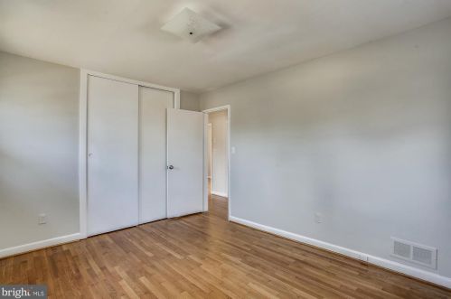 11904 Lafayette Dr, Silver Spring MD 20902-2213 exterior