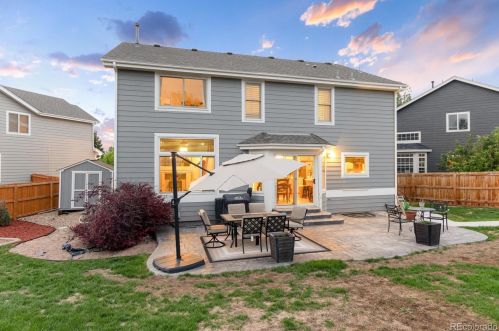 21984 Oxford Pl, Denver CO 80014-5137 exterior