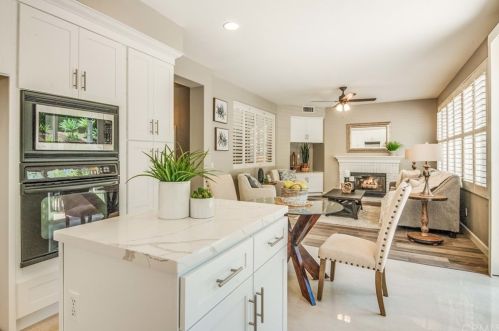 10 Brockton, Irvine CA  92620-7911 exterior