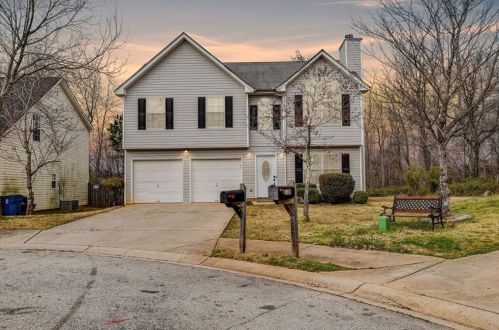1175 Ivey Ln, Mcdonough, GA 30253-3967
