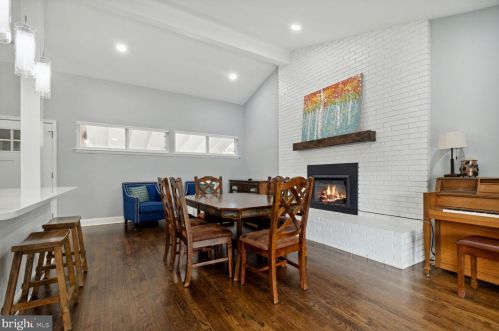 814 Hillsboro Dr, Silver Spring, MD 20902-3202