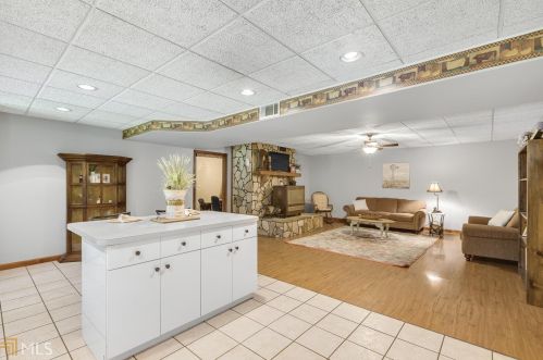 4153 Highway 155, Stockbridge GA  30281-4011 exterior