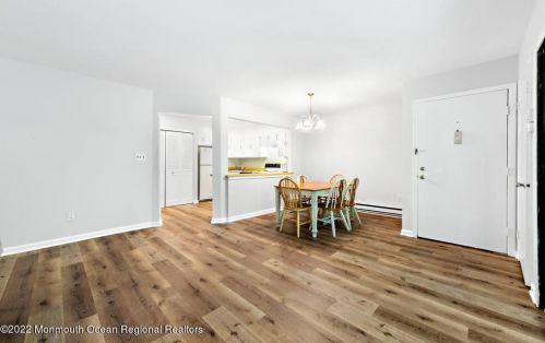 23 Manchester Ct, Tinton Falls NJ 07701-5490 exterior