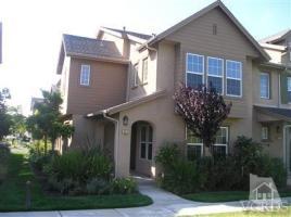 351 Feather River Pl, Oxnard, CA 93036-5305