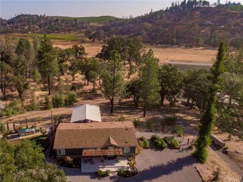 12165 Seigler Canyon Rd, Middletown, CA 95461-9505
