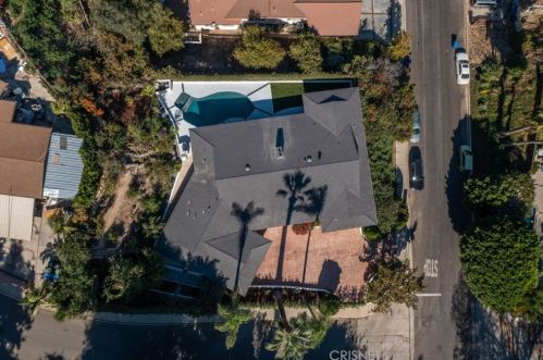 3701 Royal Woods Dr, Van Nuys CA  91403-4217 exterior