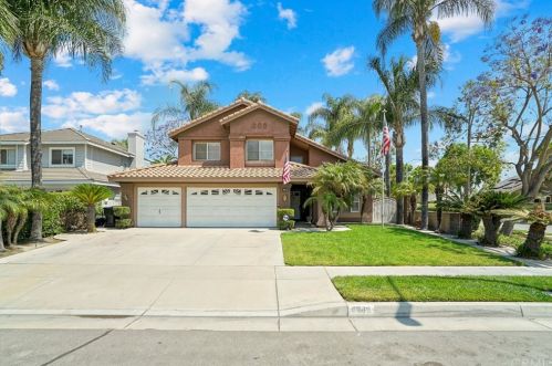 6386 Syracuse St, Chino, CA 91710-7118