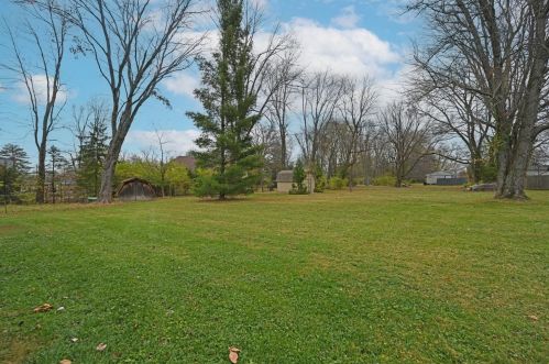 5124 Hagewa Dr, Cincinnati OH 45242-6247 exterior