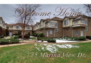 35 Marina View Dr, Sewaren, NJ 07077-1032