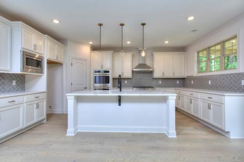 2003 Fontainbleau Dr, Conyers GA  30094-4804 exterior