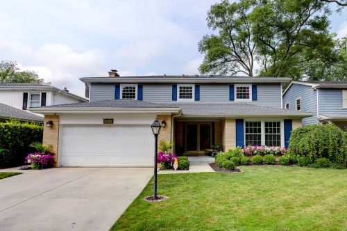 4606 Elm Ter, Skokie, IL 60076-2026