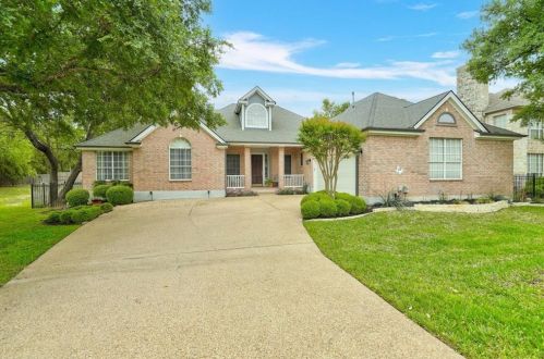 435 Champions Dr, Georgetown, TX 78628-1194