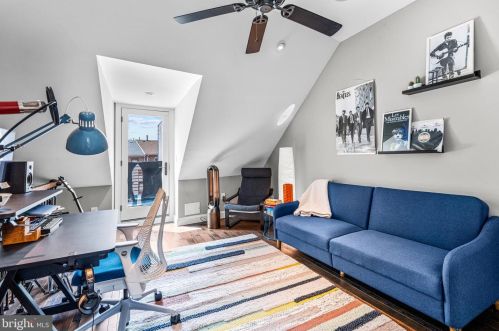 854 Front St, Philadelphia PA 19147-4341 exterior