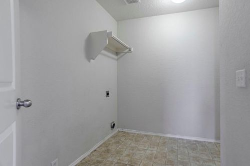 2717 Tar Heel Dr, Fort Worth TX  76123-1647 exterior